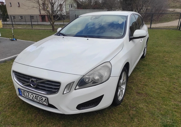 Volvo V60 cena 26500 przebieg: 261000, rok produkcji 2011 z Lidzbark małe 137